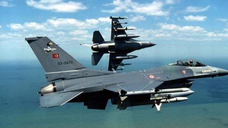 Χωρίς τέλος οι προκλήσεις: Τουρκικά F-16 πάνω από Λέβιθα, Παναγιά και Οινούσσες