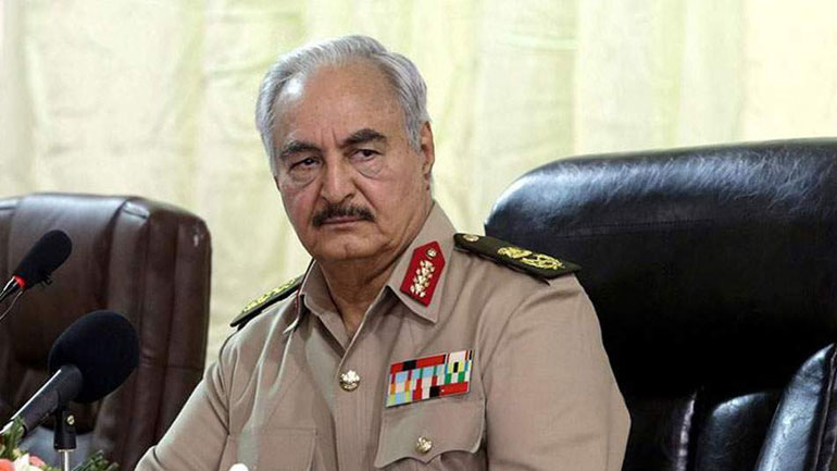 Δύο ημέρες ζήτησε ο Χαφτάρ για να συζητήσει τη συμφωνία που ανακοινώθηκε στη Μόσχα