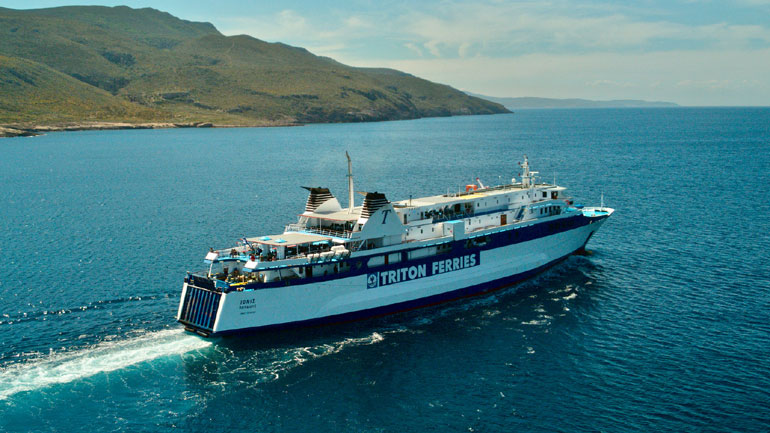 Αποκαταστάθηκε η μηχανική βλάβη στο «ΙΟΝΙΣ» – Αναχώρησε για Κύθηρα και Κίσσαμο