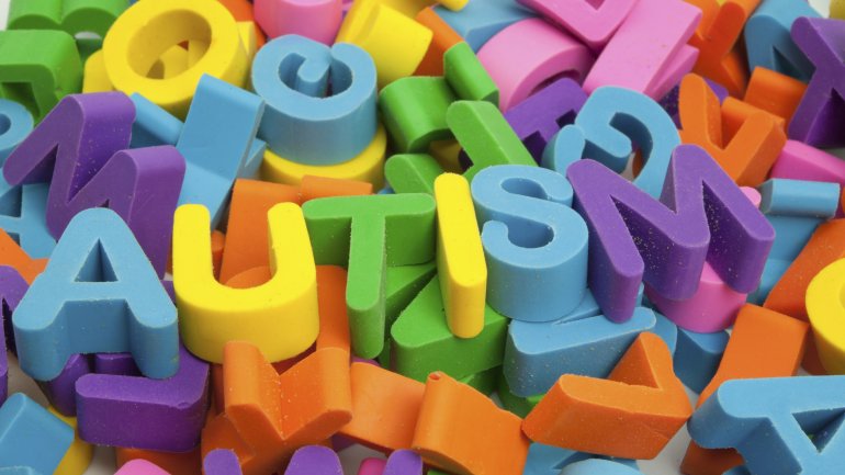 Ποια είναι τα χαρακτηριστικά του αυτιστικού μυαλού;