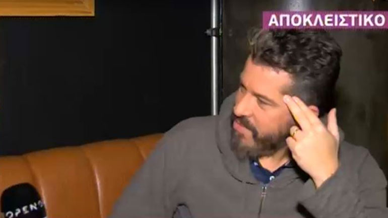 Χάρης Βαρθακούρης σε δημοσιογράφο: «Στο ορκίζομαι σταματάω τη συνέντευξη»