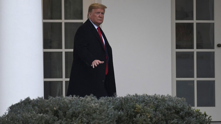 ΗΠΑ: Ο Τραμπ προβλέπει ότι η δίκη για την καθαίρεσή του θα ολοκληρωθεί «πολύ σύντομα»