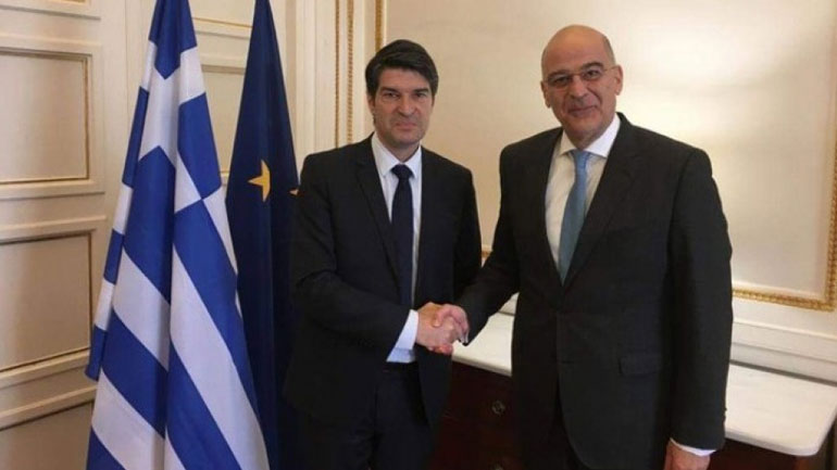 Συνάντηση Νίκου Δένδια με τον πρέσβη της Γαλλίας