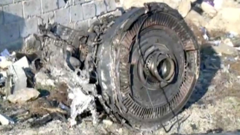 Ταυτοποιήθηκαν και επαναπατρίζονται οι 11 σοροί των Ουκρανών της συντριβής του Boeing