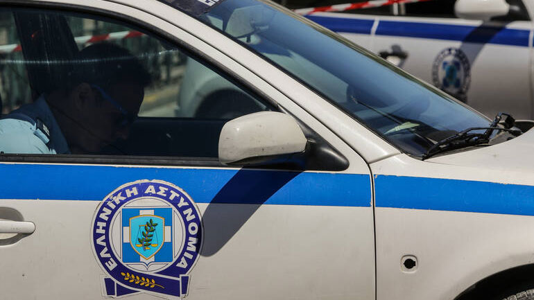 Θύματα ληστείας έπεσαν τέσσερα άτομα στη Θεσσαλονίκη