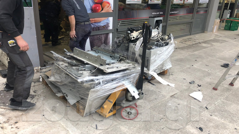 Ανατίναξαν ΑΤΜ τα ξημερώματα στην Αγία Παρασκευή