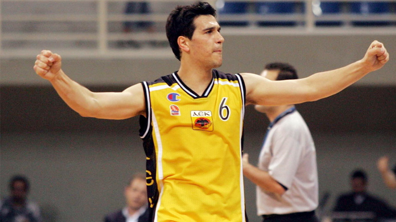 Επιστρέφει στην ΑΕΚ ο Ζήσης!