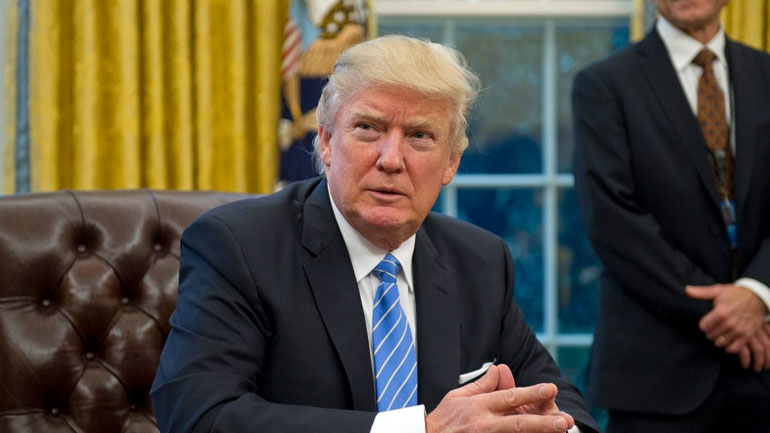 Ο Τραμπ διορίζει δικούς του ανθρώπους στην κεντρική τράπεζα των ΗΠΑ