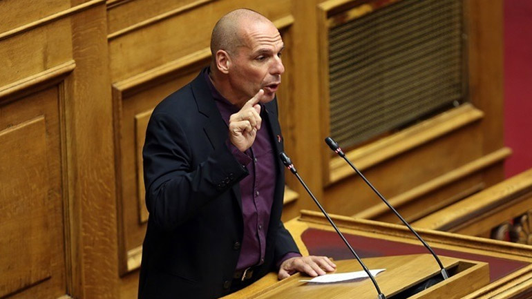 Βαρουφάκης: Η εμπλοκή της Ελλάδας στο θέμα της Λιβύης εξελίσσεται σε διπλωματικό φιάσκο