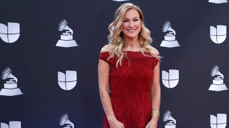 Eκτός Grammy η Ντέμπορα Ντούγκαν