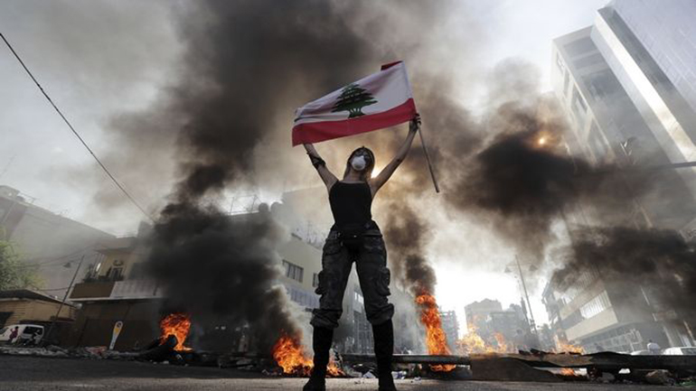 Ο πρόεδρος του Λιβάνου καλεί τους αρχηγούς του στρατού και των υπηρεσιών ασφαλείας να αποκαταστήσουν την ηρεμία