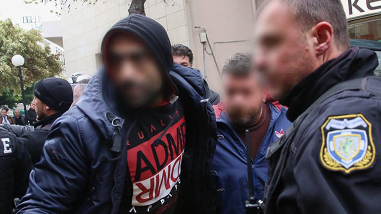 Έγκλημα στο Ηράκλειο: Ο δράστης παρακολουθούσε το σπίτι της εν διαστάσει συζύγου του