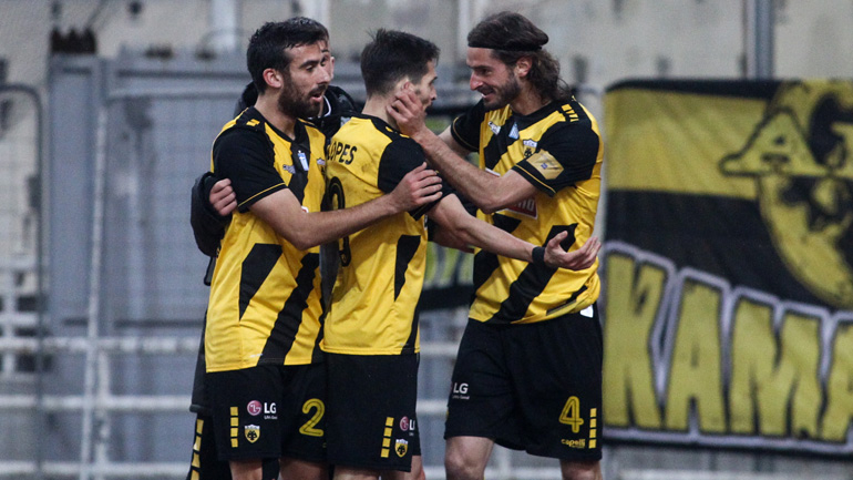 Ανώτερη η ΑΕΚ, 3-0 την ΑΕΛ
