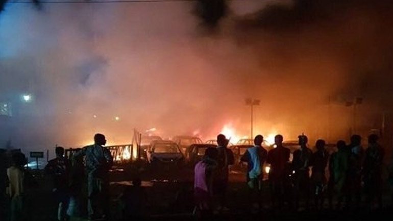 Νιγηρία: Τουλάχιστον τρεις νεκροί από φωτιά σε αγωγό μεταφοράς πετρελαίου