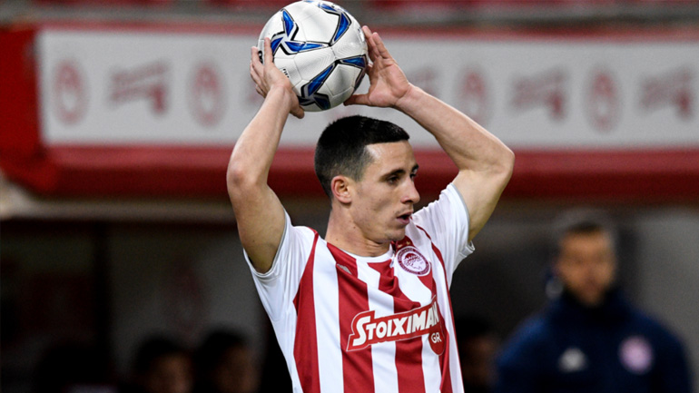 Ολυμπιακός: Πρόταση 30 εκατ. ευρώ της Γουλβς για τον Ποντένσε