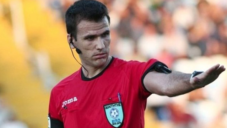 Super League: Ο Μανούχος διαιτητής στο παιχνίδι ΟΦΗ-Ολυμπιακός