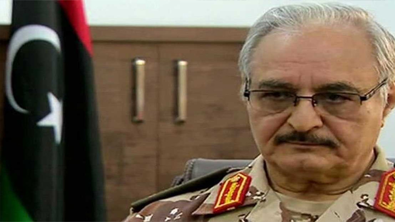 «Καψόνι» Χαφτάρ σε Μέρκελ – Δεν απαντούσε στα τηλεφωνήματά της