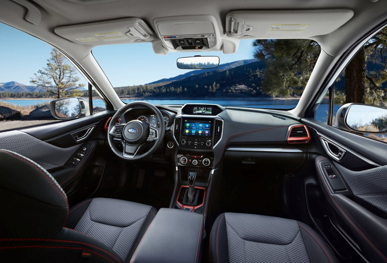 Το εσωτερικό του νέου Subaru Forester...