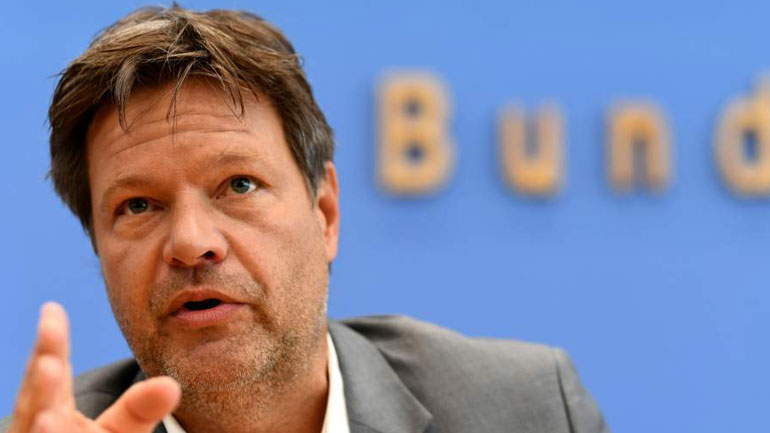 Γερμανία: Ο συμπρόεδρος των Πρασίνων Ρόμπερτ Χάμπεκ χαρακτηρίσε «καταστροφή» την ομιλία του Τραμπ στο Νταβός