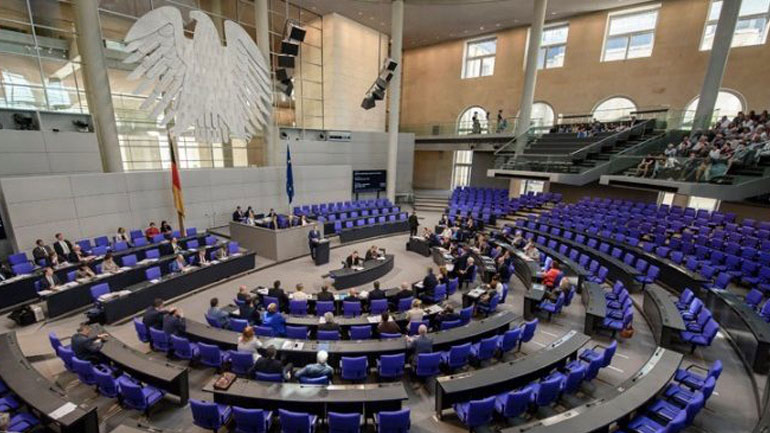 Γερμανία: Ο πρόεδρος του φιλελεύθερου FDP υπέρ της συνεργασίας ΕΕ – Κίνας