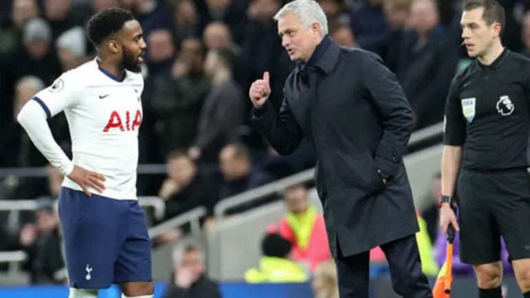Τότεναμ: Διαψεύδει ο Μουρίνιο ότι τσακώθηκε με τον Ρόουζ