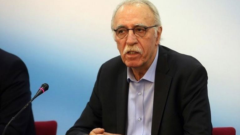 Βίτσας: «Δεν λύνεται το μεταναστευτικό με κλειστά κέντρα κράτησης»