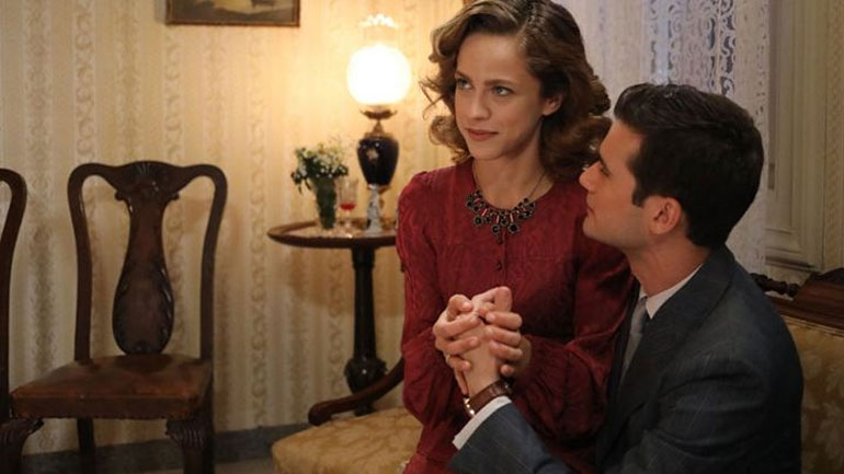 Άγριες Μέλισσες: Ο Νικηφόρος παίρνει με το έτσι θέλω την Ασημίνα από το πατρικό της