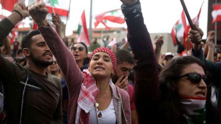 Στους δρόμους οι αντικυβερνητικοί διαδηλωτές του Λιβάνου