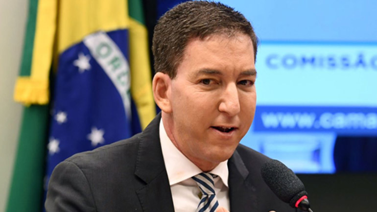 Ο δημοσιογράφος Glenn Greenwald κατηγορείται για εγκλήματα στον κυβερνοχώρο από τη Βραζιλία