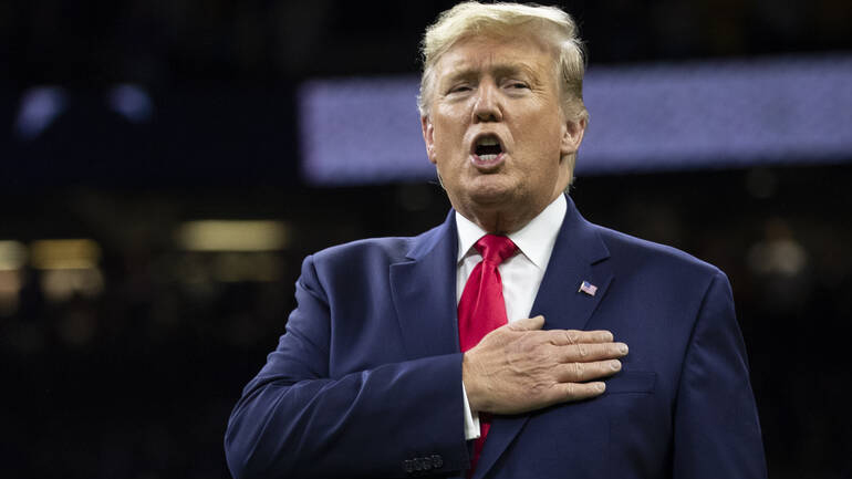 Δίκη Τραμπ: Εξονυχιστικοί έλεγχοι και στους δημοσιογράφους