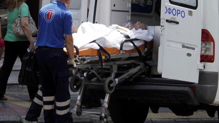 Πανελλαδική απεργία των τραυματιοφορέων στα δημόσια νοσοκομεία