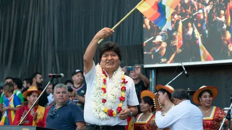 Αργεντινή: Ο Μοράλες οργάνωσε «εορταστική» εκδήλωση στο Μπουένος Άιρες