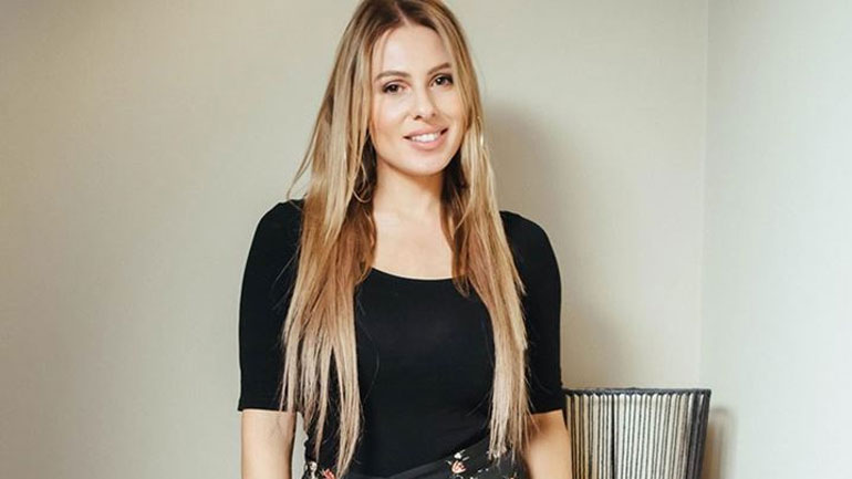 Ιρένε Τροστ: Η σεξουαλική παρενόχληση που δέχτηκε από αδερφό γνωστής τραγουδίστριας