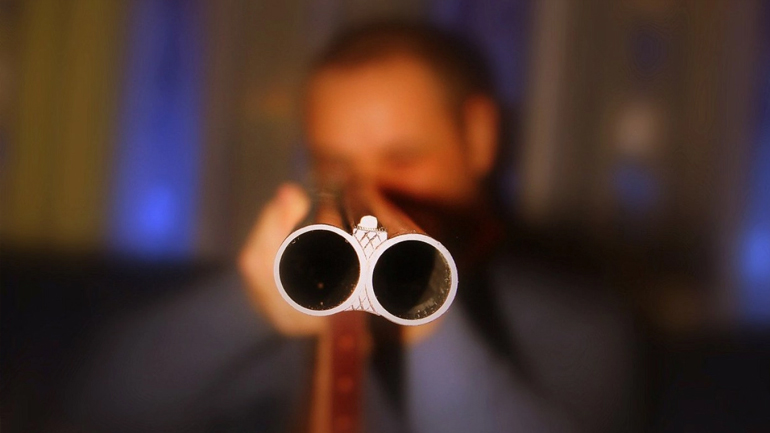 Σοκ στη Φθιώτιδα: Σκότωσε τη γυναίκα του και αυτοκτόνησε