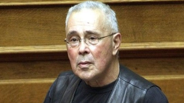 Έπεσε από το προεδρικό άρμα…