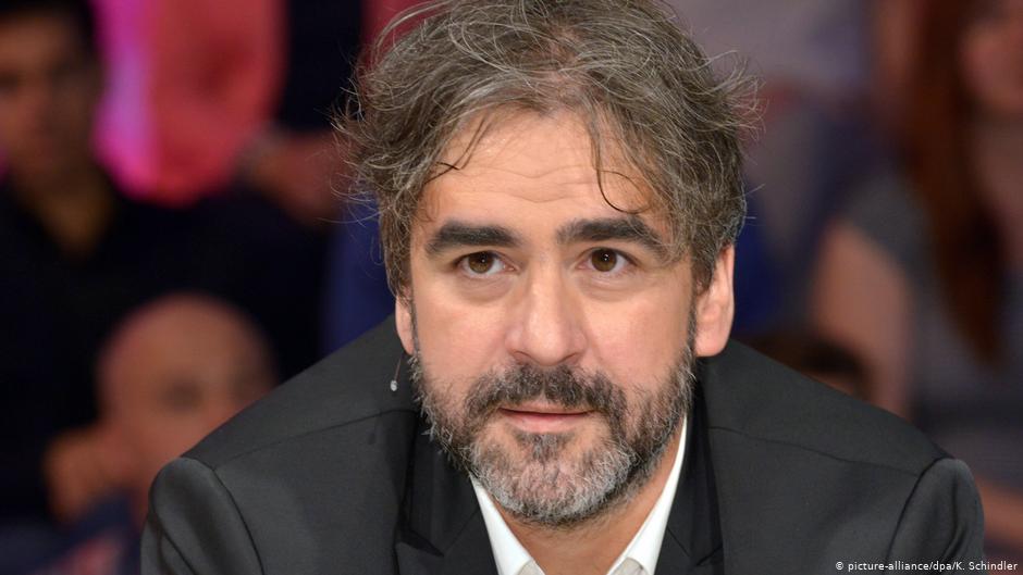 Για περισσότερο από έναν χρόνο είχε παραμείνει έγκλειστος στις τουρκικές φυλακές ο δημοσιογράφος Ντενίς Γιουτσέλ