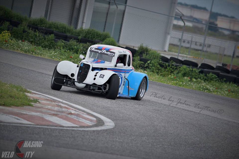 Είναι παιχνίδι και σίγουρα όταν βρεθείς πίσω από το τιμόνι του θα το ευχαριστηθείς!