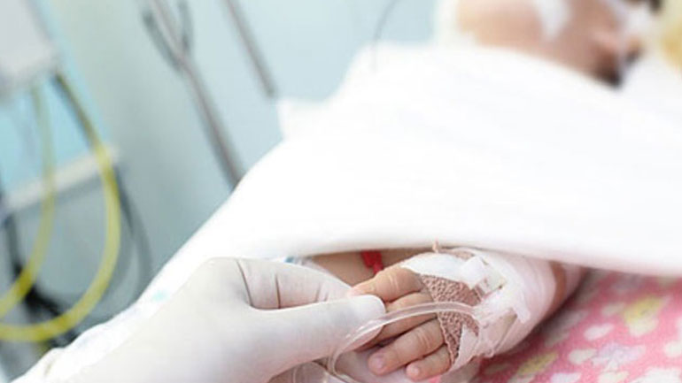 Πάτρα: Διασωληνωμένο κοριτσάκι δύο ετών στη ΜΕΘ λόγω γρίπης