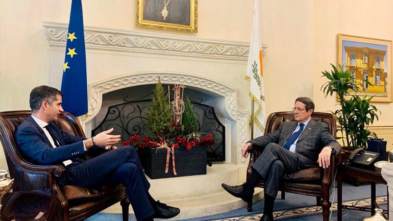 Μπακογιάννης: Ο άρρηκτος δεσμός Ελλάδας-Κύπρου και η συνεργασία Αθήνας-Λευκωσίας