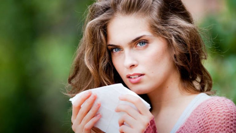 Η ρύπανση του αέρα σχετίζεται με πιο σοβαρά συμπτώματα ρινίτιδας