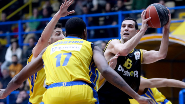 Πήρε ρεβάνς η ΑΕΚ, 77-73 εκτός έδρας το Περιστέρι