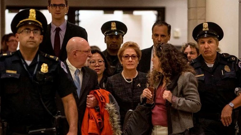 ΗΠΑ: Σε ηχητικό απόσπασμα ο Τραμπ φέρεται να ζητεί την απόλυση της Μαρί Γιοβάνοβιτς