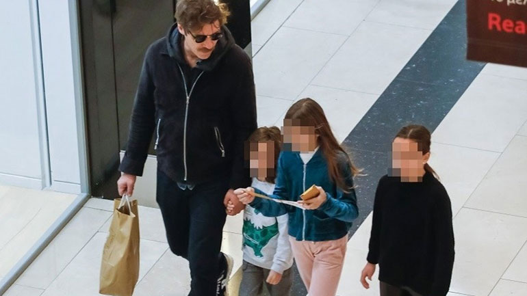 Γιάννης Στάνκογλου: Για ψώνια με τα παιδιά του!