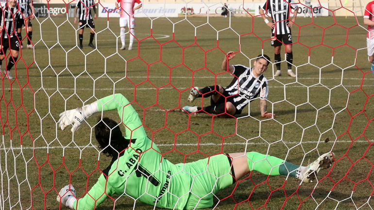 Ακυρώθηκε γκολ-πέναλτι του ΟΦΗ για διπλή επαφή του Νέιρα με την μπάλα!