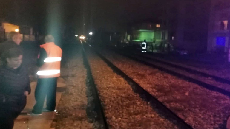 Αμαξοστοιχία παρέσυρε παιδί στη Λάρισα