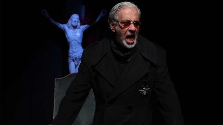 «Ζιλ και η Νύχτα» – Ένας Συγκλονιστικός Μονόλογος στο Θέατρο Αμαλία