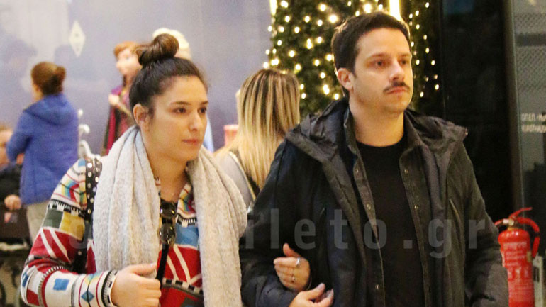 Αντιγόνη Ψυχράμη & Δημήτρης Μακαλιάς: Αγκαζέ σε εμπορικό κέντρο των βορείων προαστίων!