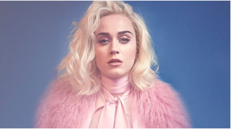 Katy Perry: Με δημιουργία Celia Kritharioti Couture στο γάμο της Dasha Zhukova και του Σταύρου Νιάρχου