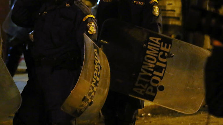 Αστυνομική επιχείρηση στα Εξάρχεια – Οι Αρχές προχώρησαν σε 21 προσαγωγές