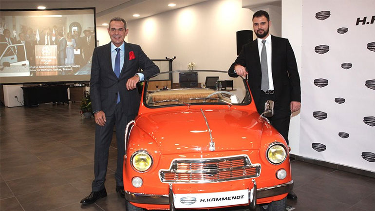 Πραγματοποιήθηκαν τα εγκαίνια της έκθεσης αυτοκινήτων του γιου του Πάνου Καμμένου